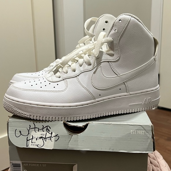 Mens white High top Air Force 1’s - Picture 1 of 4